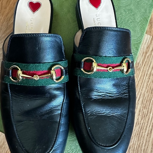 Gucci slippers - Picture 2 of 5
